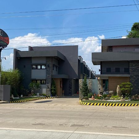 El Vistra Traveller'S Inn Calumpit Esterno foto