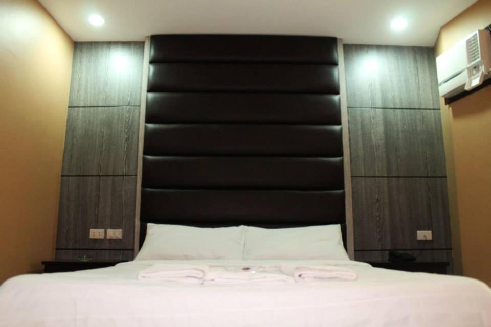 El Vistra Traveller'S Inn Calumpit Esterno foto